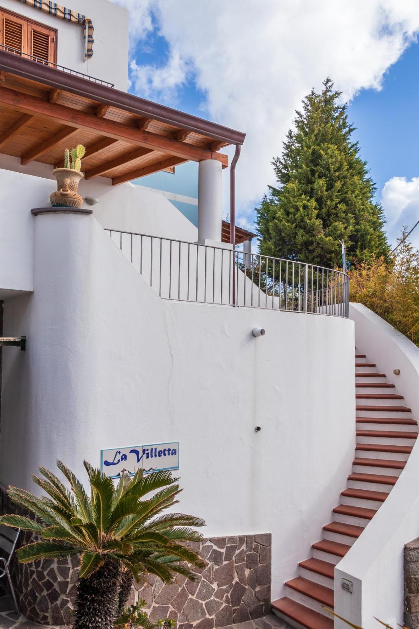 Hotel Residence La Villetta Canneto  Exterior photo